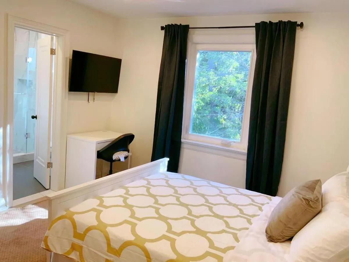 The Leaside Garden Guesthouse 多伦多 加拿大